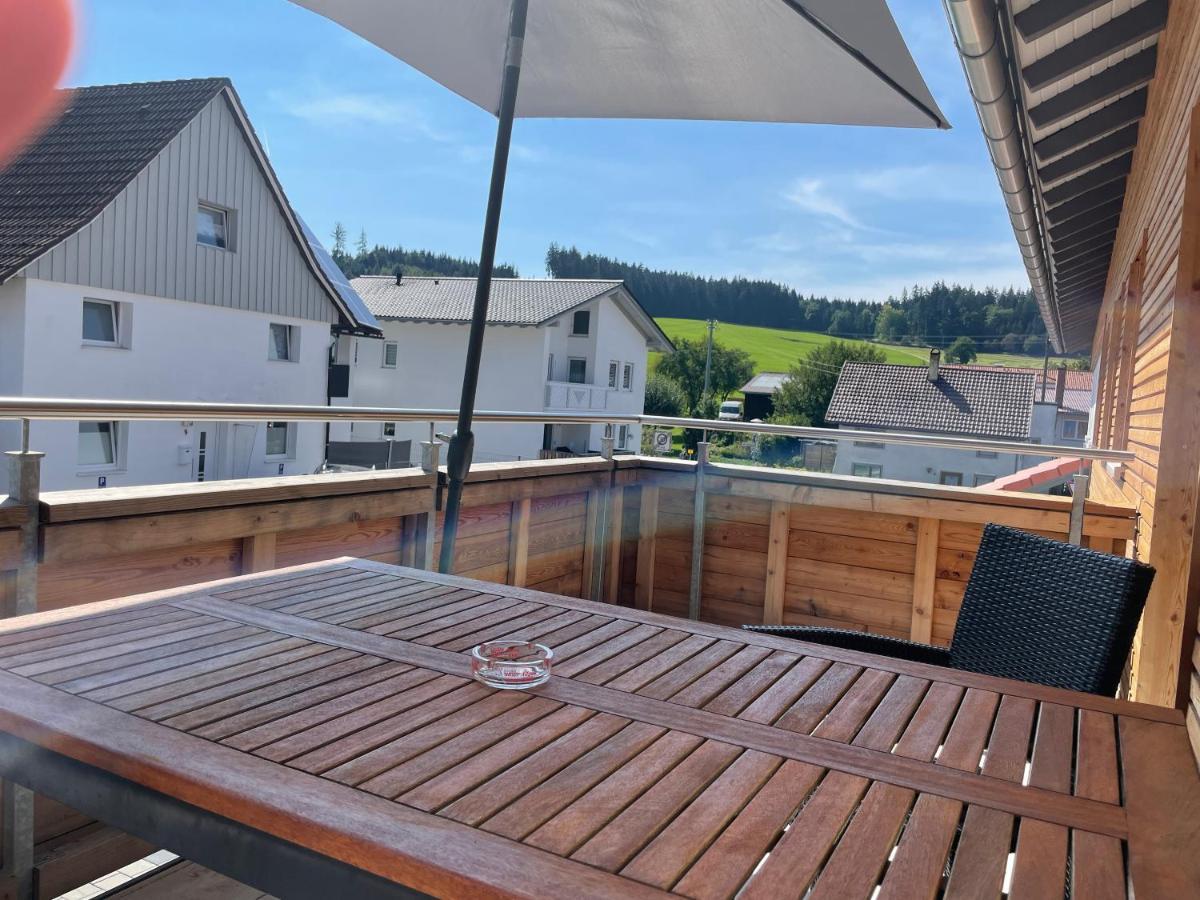 Landgasthaus Zum Kreuz Gbr Isny im Allgäu Екстериор снимка